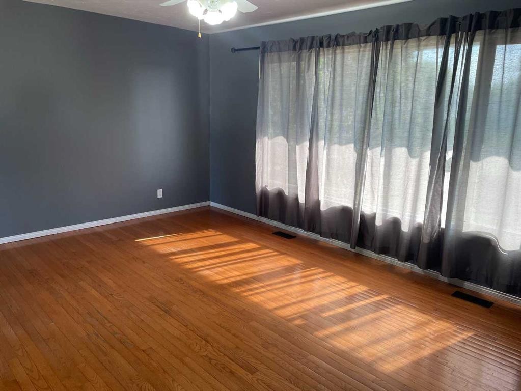 









10304


116 Street

,
Fairview,




AB
T0H 1L0

