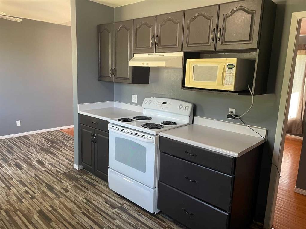 









10304


116 Street

,
Fairview,




AB
T0H 1L0

