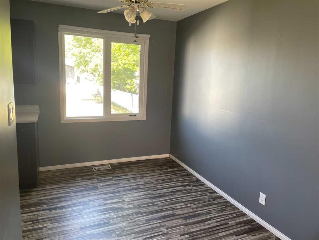 









10304


116 Street

,
Fairview,




AB
T0H 1L0

