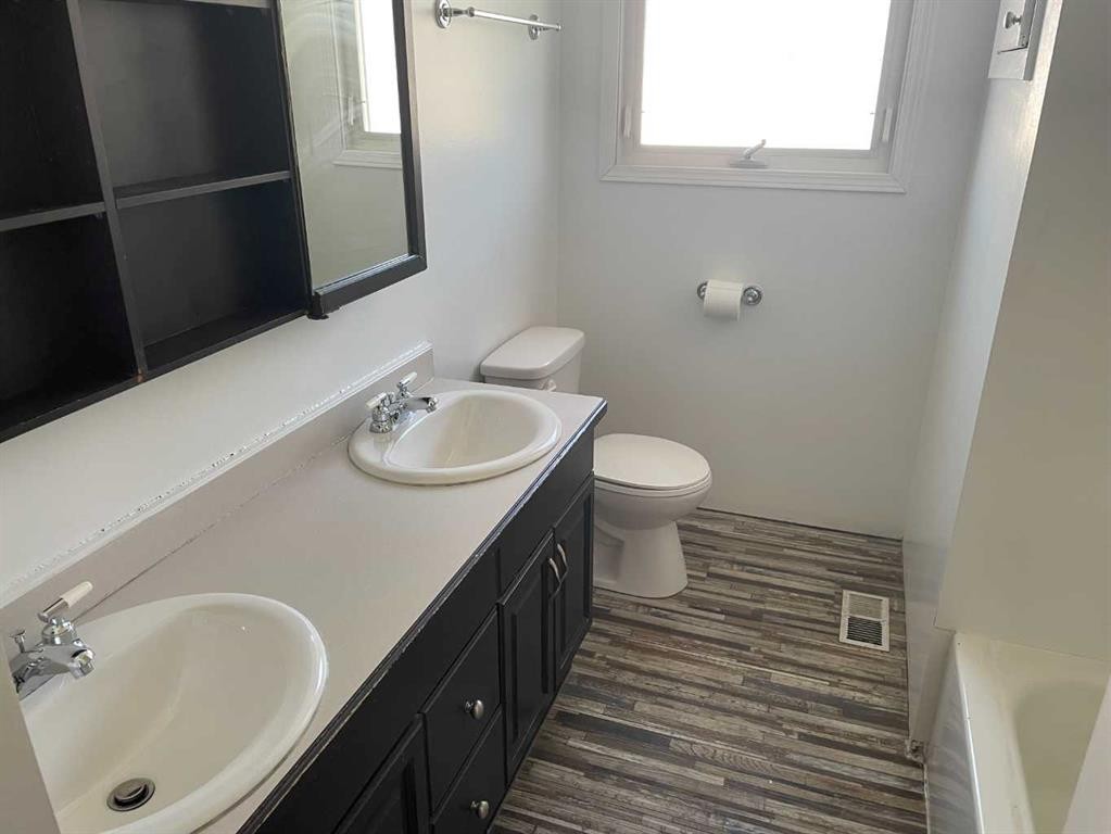 









10304


116 Street

,
Fairview,




AB
T0H 1L0

