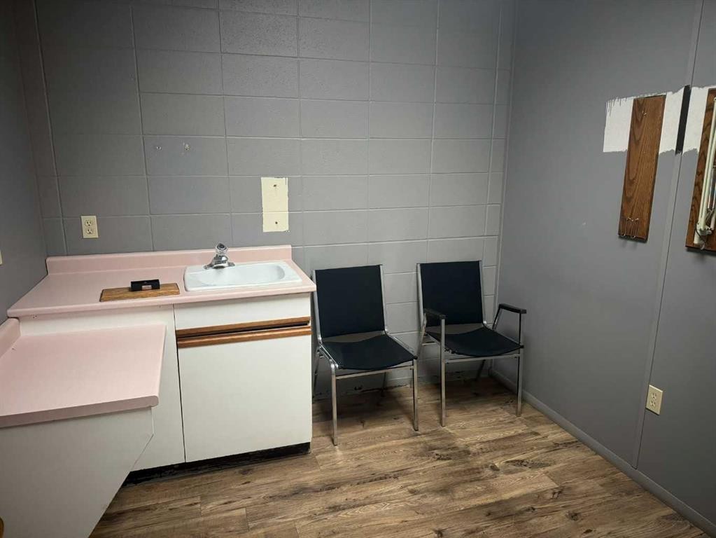 









5010


54

Avenue,
Grimshaw,




AB
T0H 1W0

