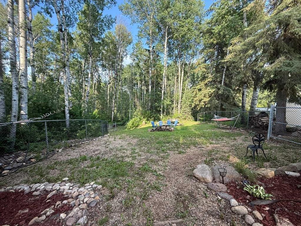 









76319


Range Road 180A

Range,
Rural Big Lakes County,




AB
T0G 1E0

