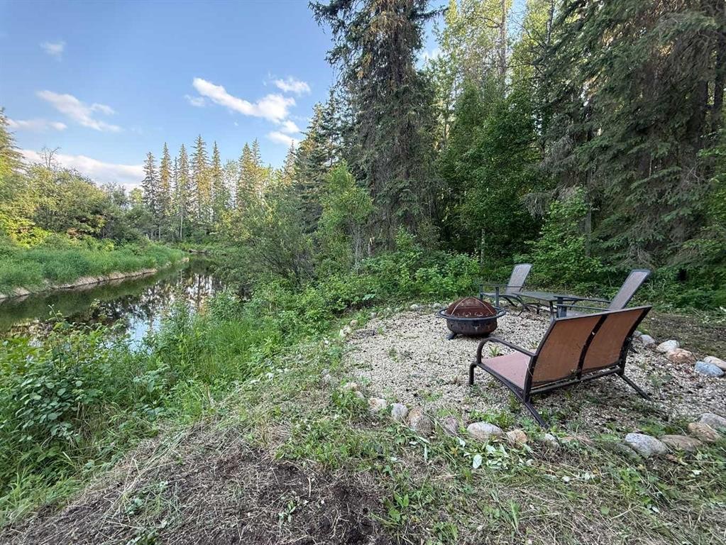 









76319


Range Road 180A

Range,
Rural Big Lakes County,




AB
T0G 1E0

