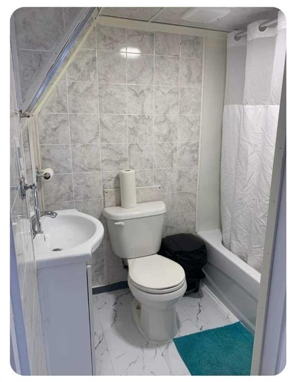 









58


Avenue

, 4916,
High Prairie,




AB
T0G 1E0

