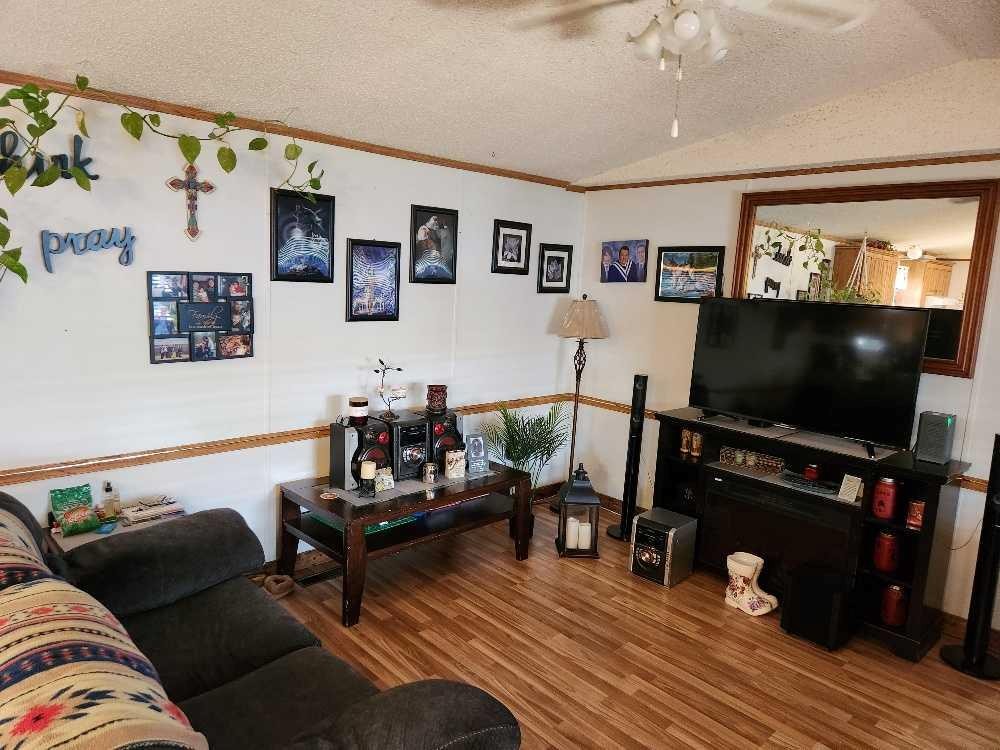 









46


5812

Street Northwest,
High Prairie,




AB
T0G 1E0

