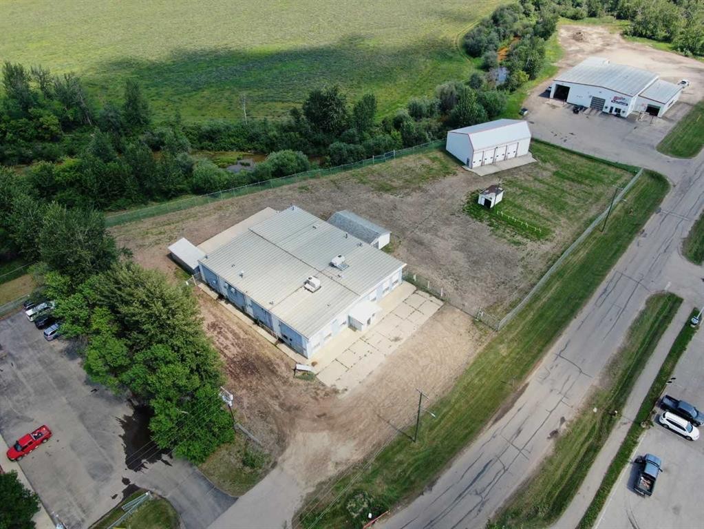 









53


Avenue

, 4120,
High Prairie,




AB
T0G 1E0

