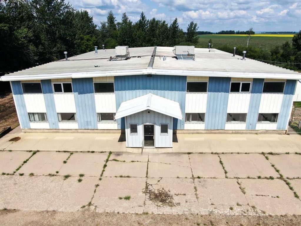 









53


Avenue

, 4120,
High Prairie,




AB
T0G 1E0

