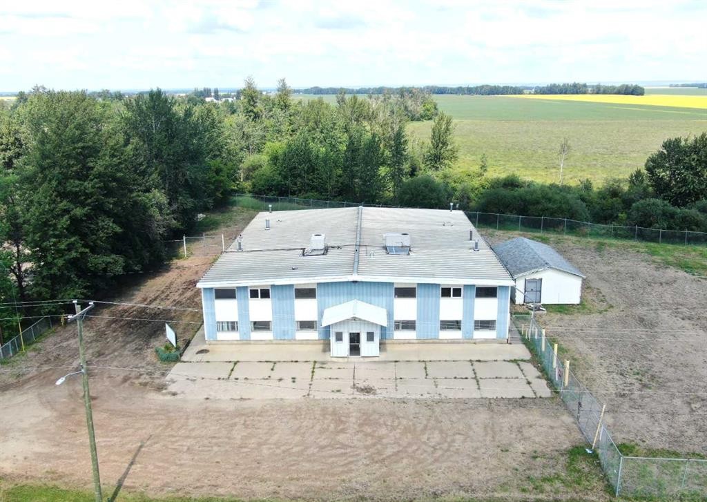 









53


Avenue

, 4120,
High Prairie,




AB
T0G 1E0

