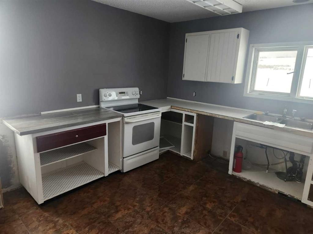 









162


Range Road

, 76405,
High Prairie,




AB
T0G 1E0

