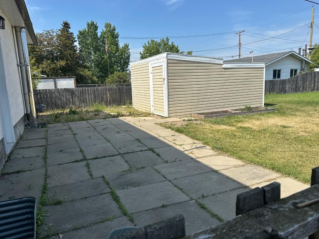 









4718


49

Avenue,
Grimshaw,




AB
T0H 1W0

