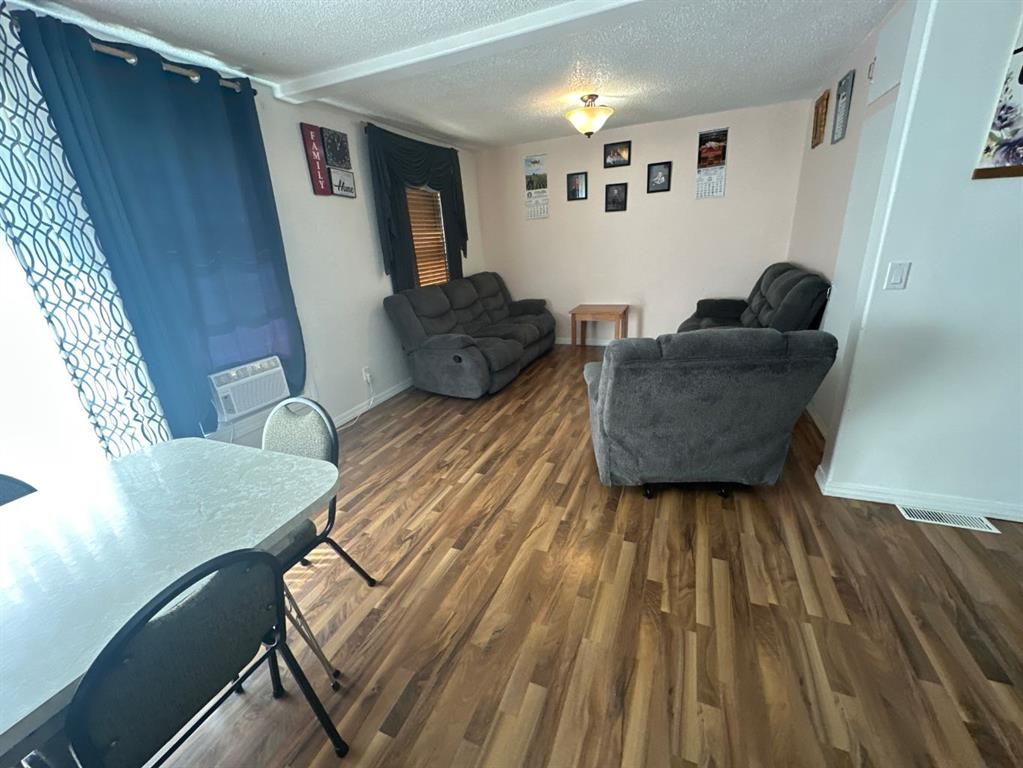 









4718


49

Avenue,
Grimshaw,




AB
T0H 1W0

