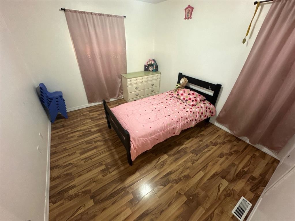









4718


49

Avenue,
Grimshaw,




AB
T0H 1W0

