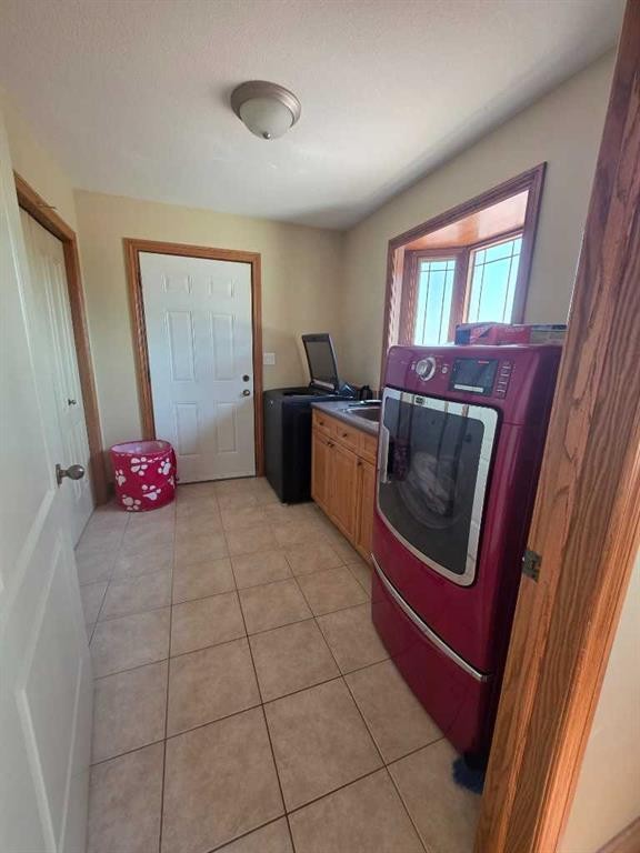 









163


Range Road

, 16308,
High Prairie,




AB
T0G 1E0

