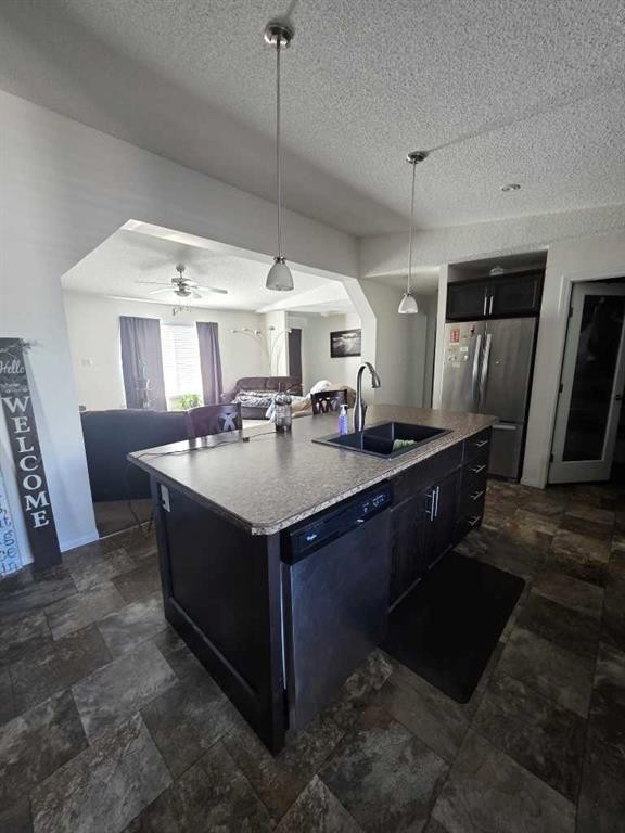 









55


Avenue

, 4732,
High Prairie,




AB
T0G 1E0

