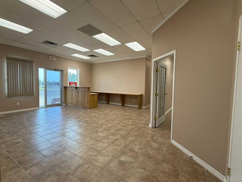 









5201


48

Street,
High Prairie,




AB
T0G 1E0

