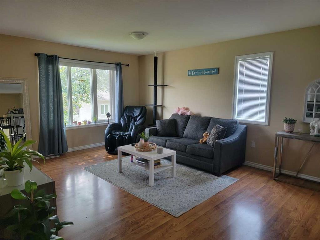 









11306


91

Street,
Peace River,




AB
T8S 1S6

