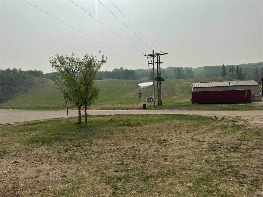 









10421


89

Street,
Peace River,




AB
T8S 1N9

