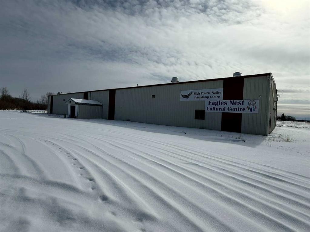 









74225


161 Range

Road,
Rural Big Lakes County,




AB
T0G 1E0

