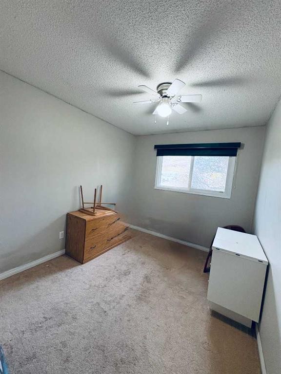 









7421


98B

Street,
Peace River,




AB
T8S1B5

