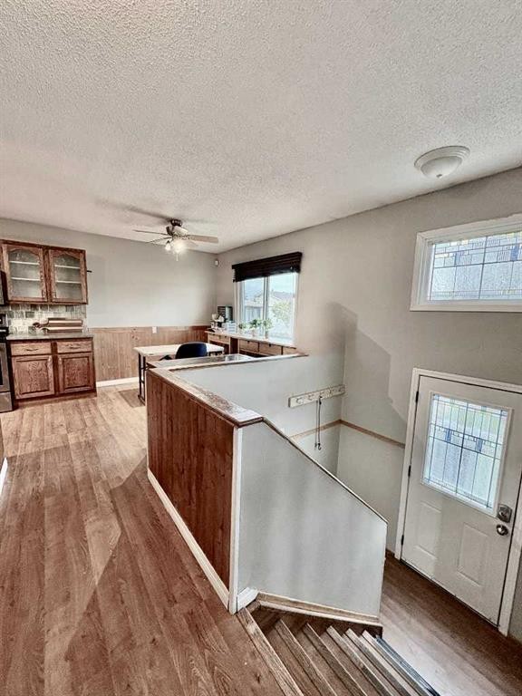 









7421


98B

Street,
Peace River,




AB
T8S1B5

