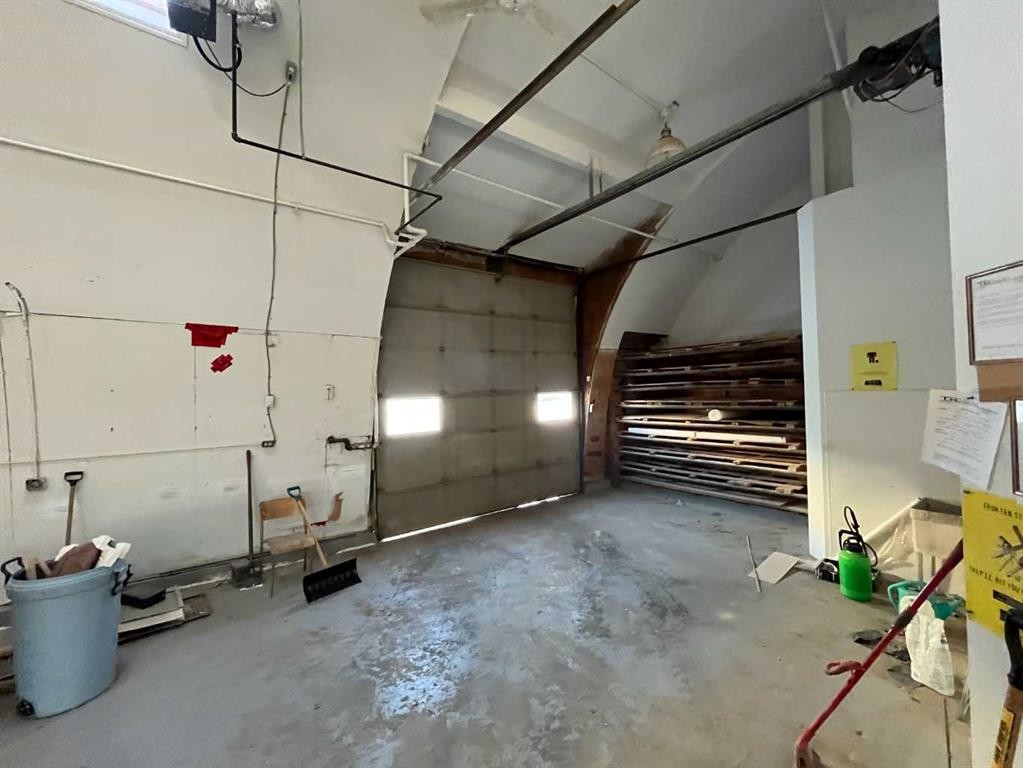 









9608


96

Street,
Peace River,




AB
T8S 1S4

