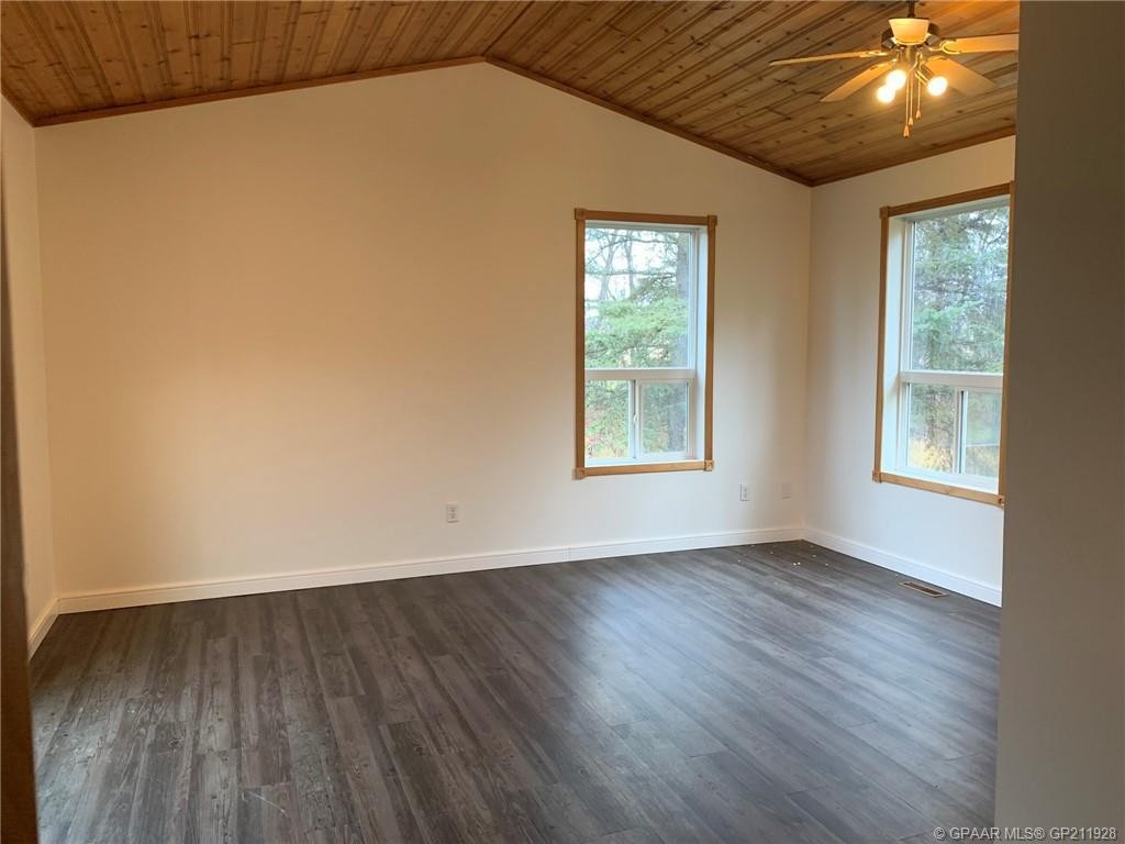 









76315


Highway 679

Highway,
Rural Big Lakes County,




AB
T0G 1E0

