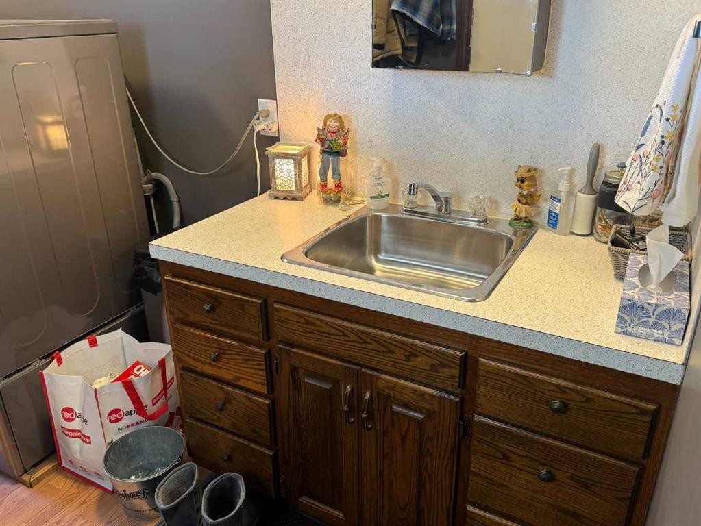 









241023


HWY 2

,
Rural Peace No. 135, M.D. of,




AB
T0H 1W0

