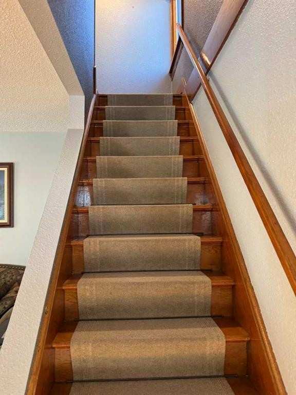 









241023


HWY 2

,
Rural Peace No. 135, M.D. of,




AB
T0H 1W0

