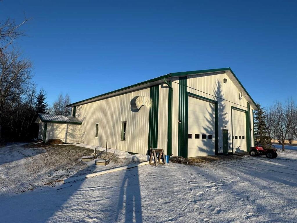 









241023


HWY 2

,
Rural Peace No. 135, M.D. of,




AB
T0H 1W0

