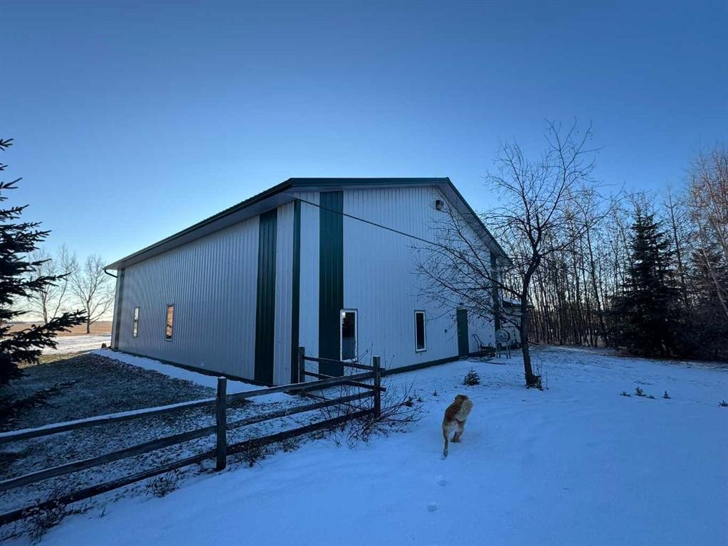 









241023


HWY 2

,
Rural Peace No. 135, M.D. of,




AB
T0H 1W0

