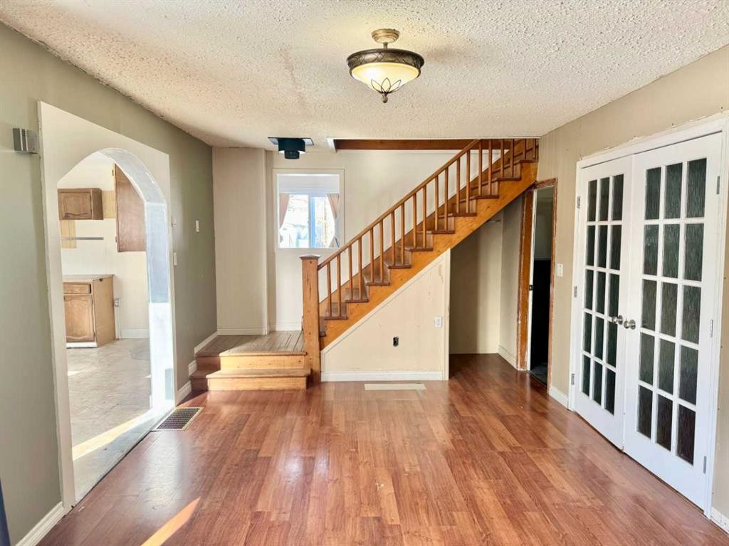 









5104


Cote Ave

,
Donnelly,




AB
T0H 1G0

