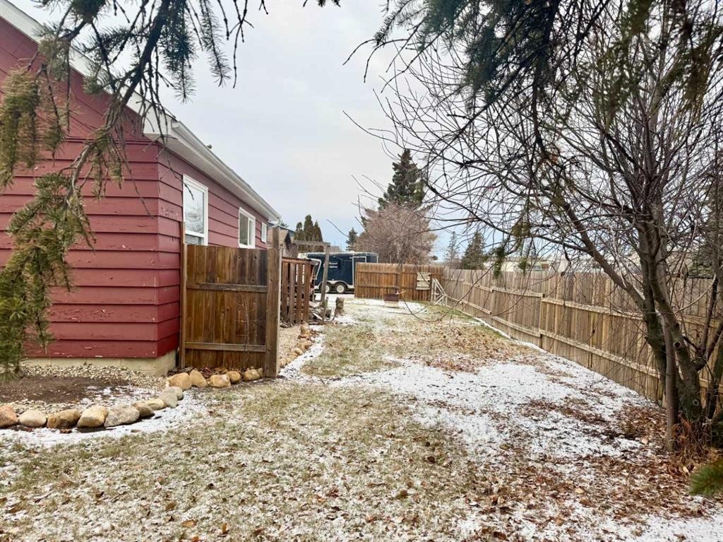 









5104


Cote Ave

,
Donnelly,




AB
T0H 1G0

