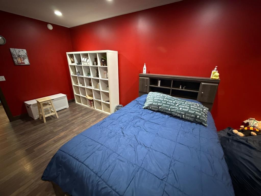 









235044


821A

Township,
Rural Peace No. 135, M.D. of,




AB
T8S 1S2

