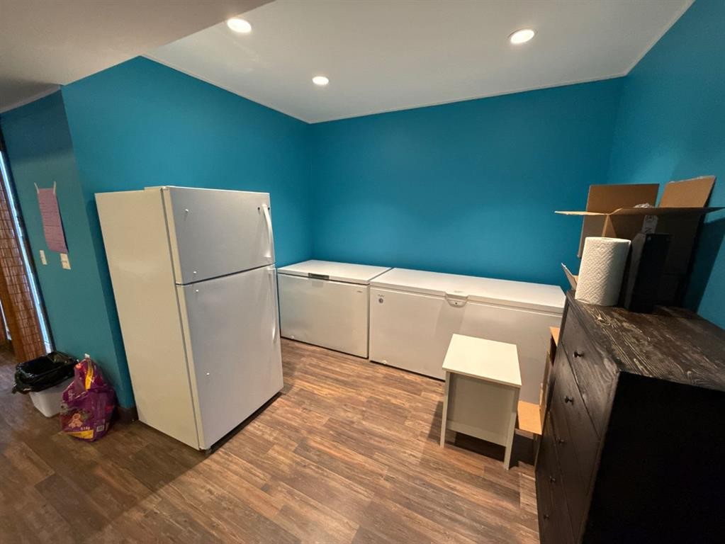 









235044


821A

Township,
Rural Peace No. 135, M.D. of,




AB
T8S 1S2

