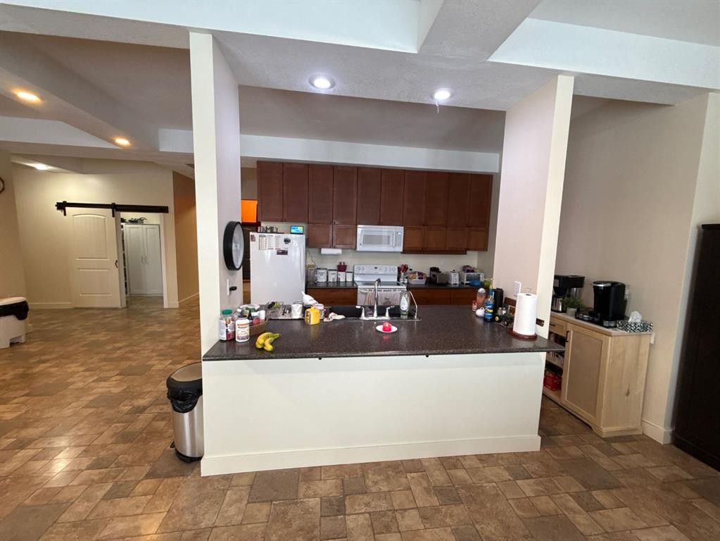 









235044


821A

Township,
Rural Peace No. 135, M.D. of,




AB
T8S 1S2

