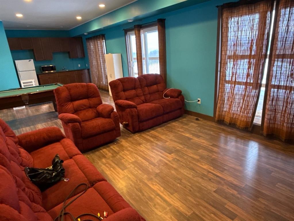 









235044


821A

Township,
Rural Peace No. 135, M.D. of,




AB
T8S 1S2

