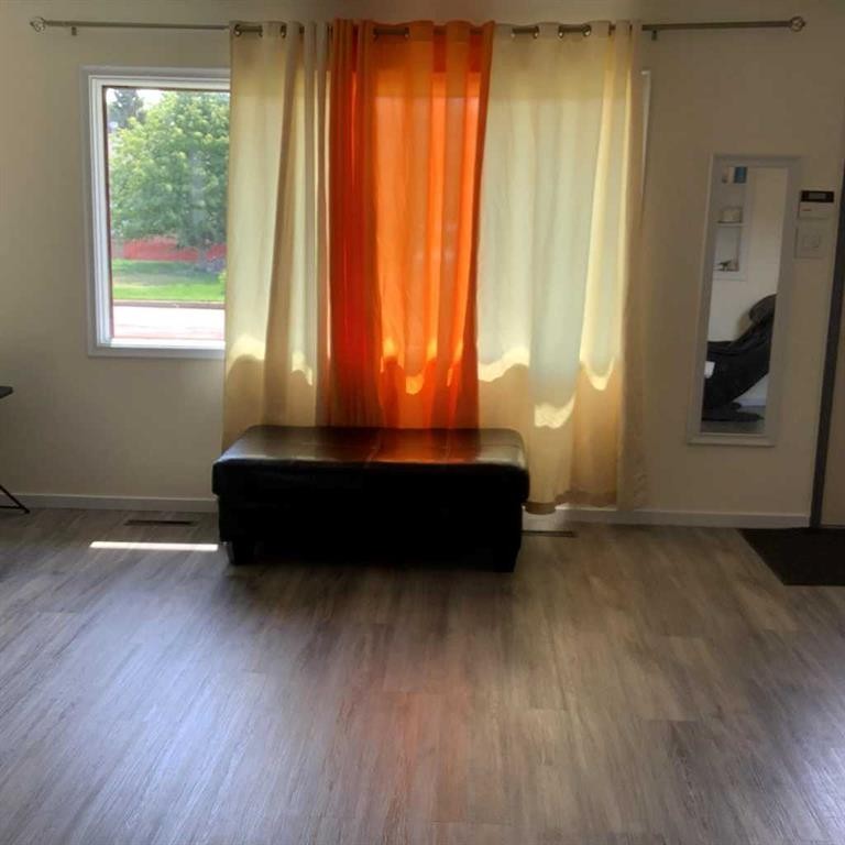 









58


Avenue

, 4916,
High Prairie,




AB
T0G 1E0

