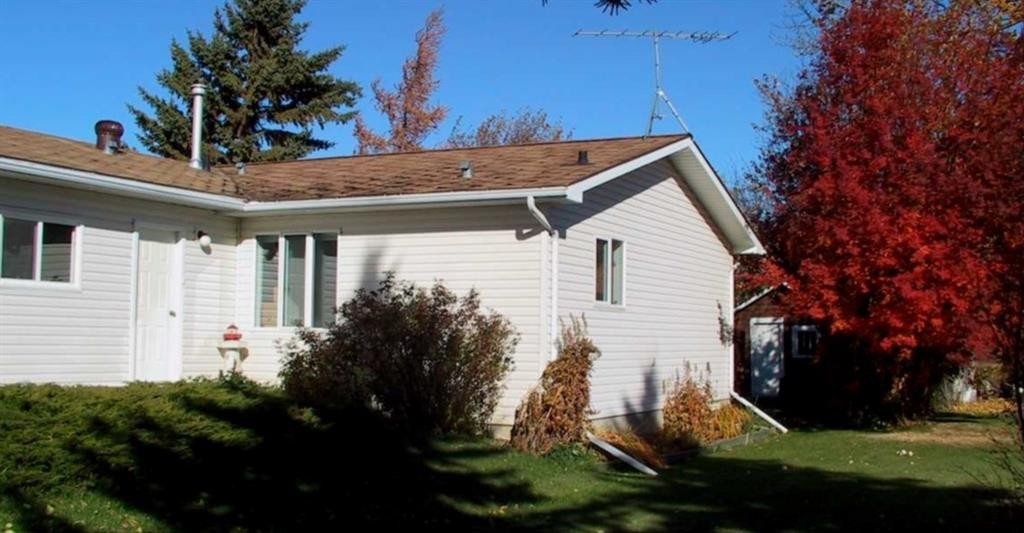 









4910


49

Avenue South,
Eaglesham,




AB
T0H1H0

