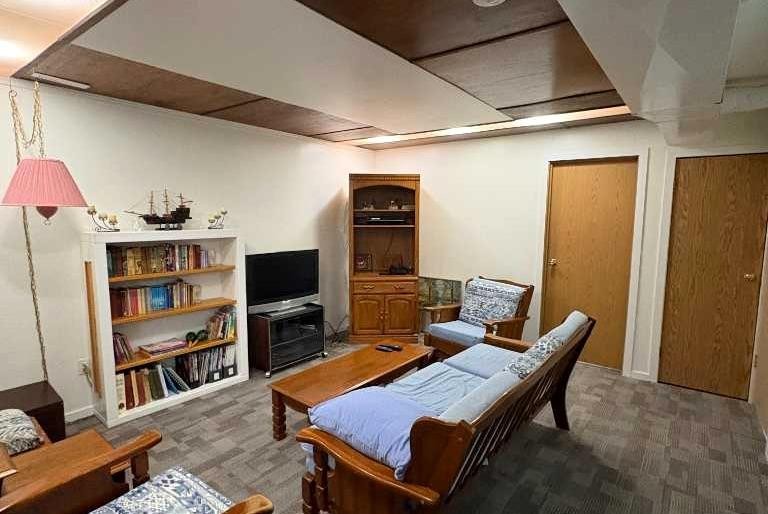 









4910


49

Avenue South,
Eaglesham,




AB
T0H1H0

