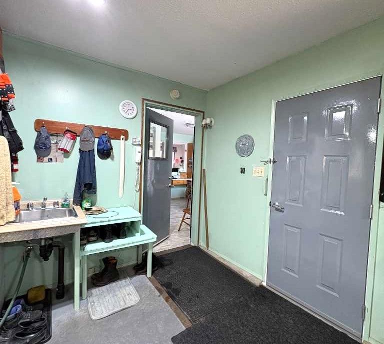 









4910


49

Avenue South,
Eaglesham,




AB
T0H1H0

