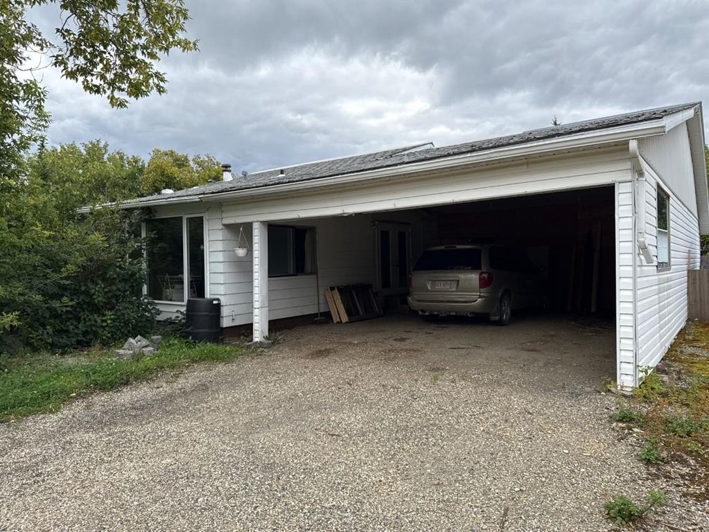 









5410


51

Street,
Berwyn,




AB
T0H 0E0

