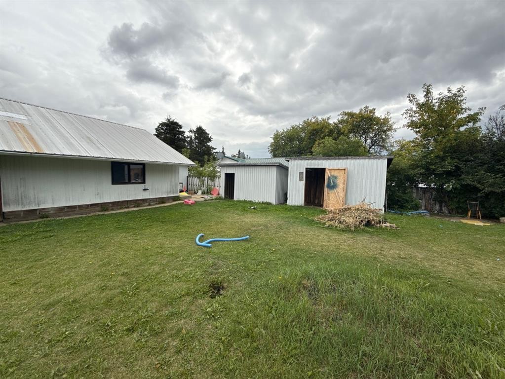 









5410


51

Street,
Berwyn,




AB
T0H 0E0

