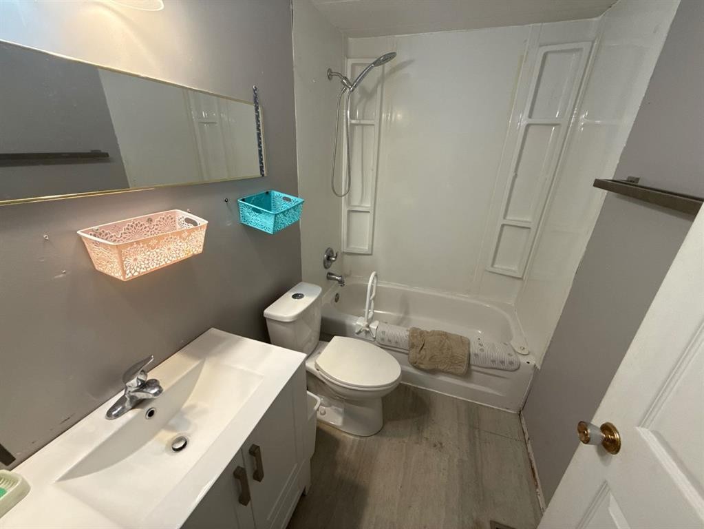 









5410


51

Street,
Berwyn,




AB
T0H 0E0

