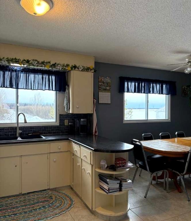 









220070


HWY 691

,
Rural Northern Lights, County of,




AB
T0H2M0

