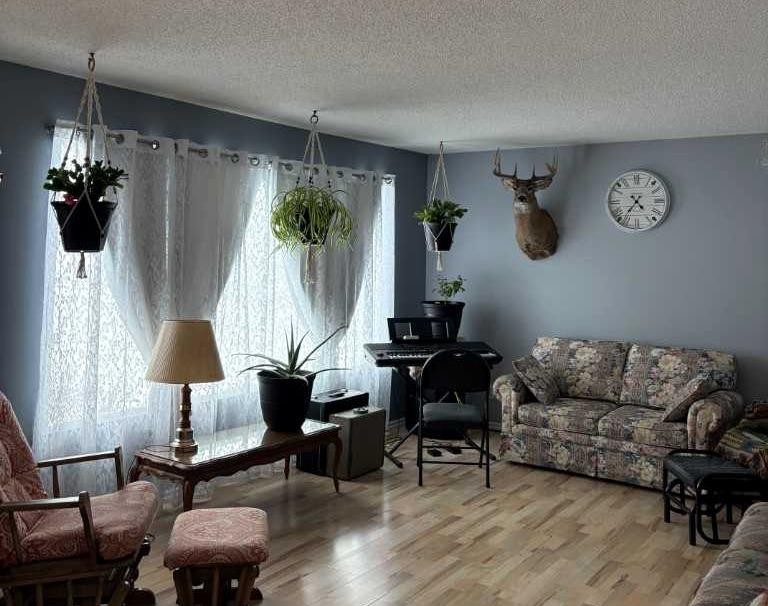 









220070


HWY 691

,
Rural Northern Lights, County of,




AB
T0H2M0

