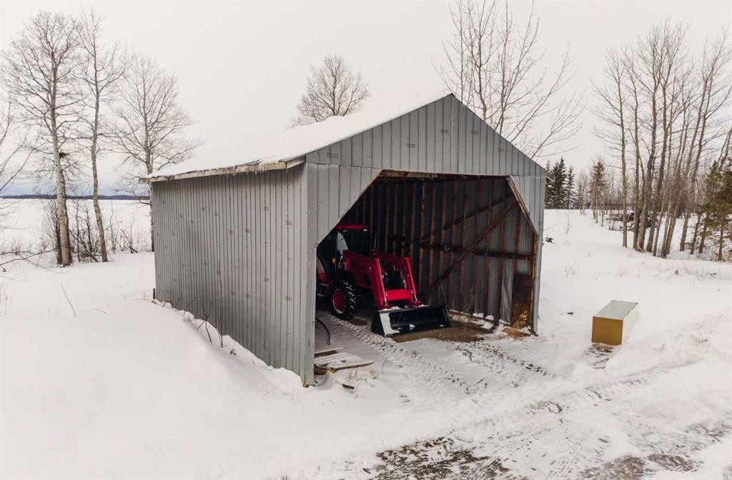 









220070


HWY 691

,
Rural Northern Lights, County of,




AB
T0H2M0

