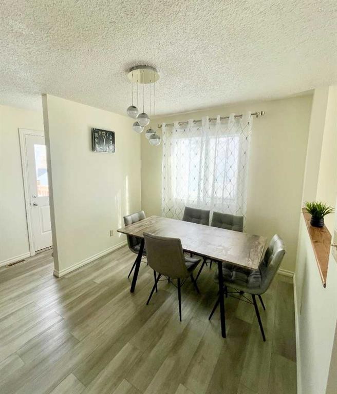 









116 Central Avenue


NW

,
Falher,




AB
T0H 1M0

