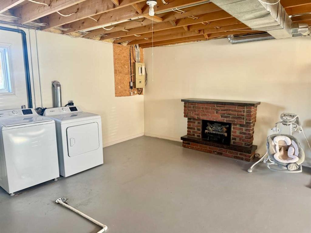 









116 Central Avenue


NW

,
Falher,




AB
T0H 1M0

