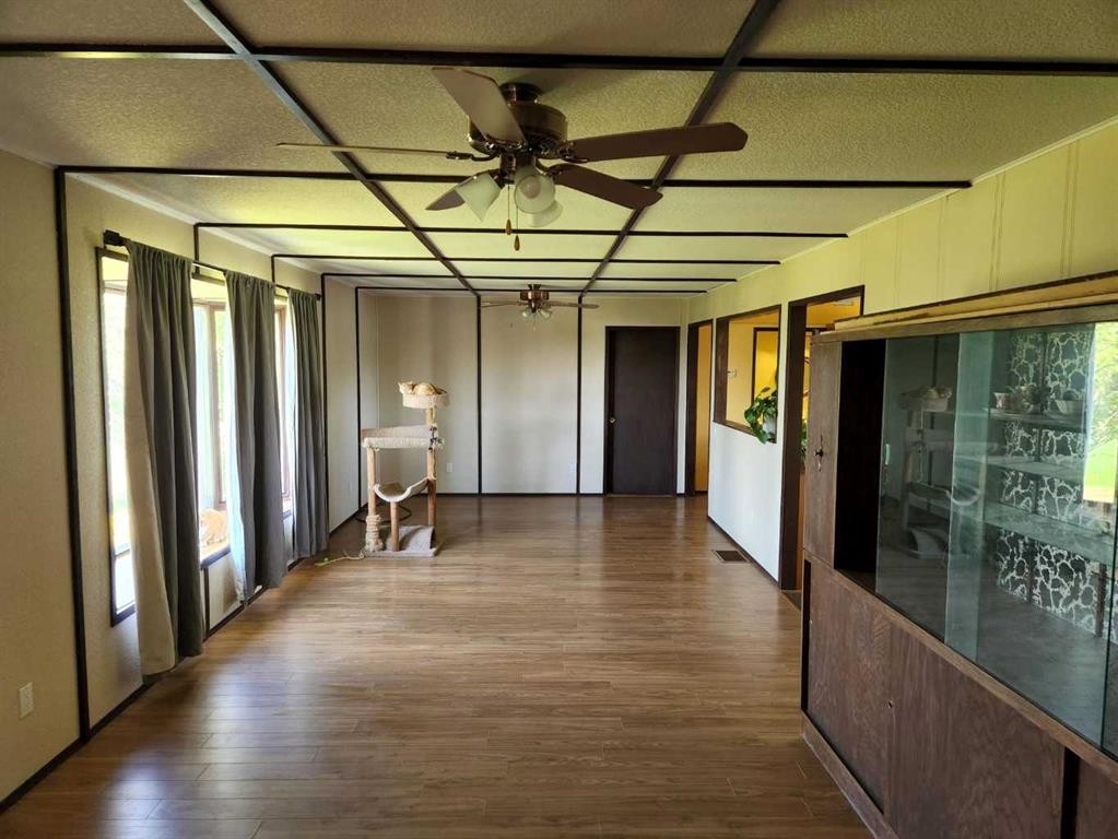 









16509


749

Highway,
High Prairie,




AB
T0G 1E0

