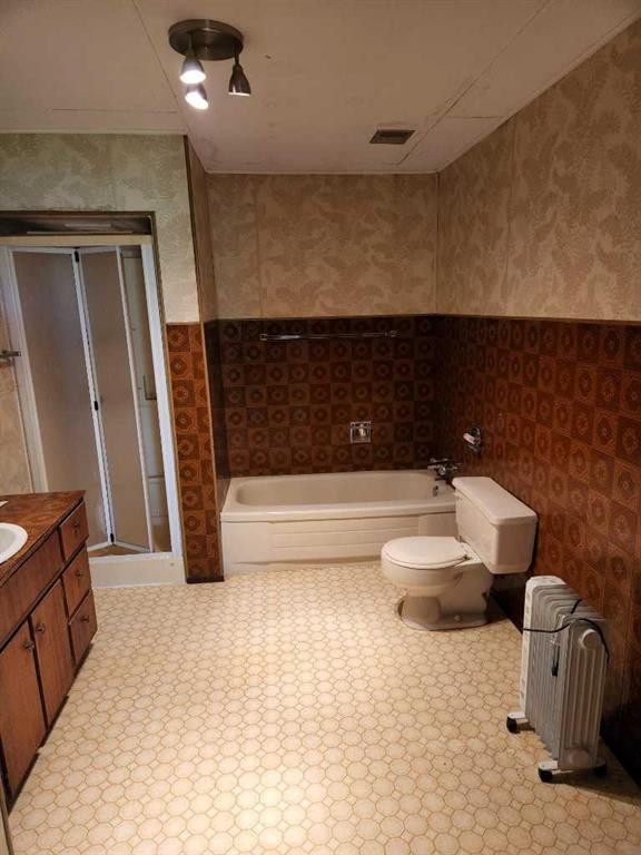 









16509


749

Highway,
High Prairie,




AB
T0G 1E0

